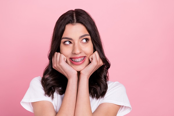 Pros And Cons Of Ceramic Braces