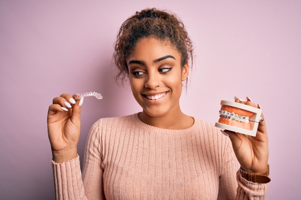 Pros And Cons Of Clear Aligners For Orthodontics